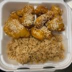 Best L13. Sesame Chicken (Lunch) in Dallas, TX